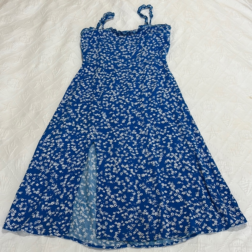 Beautiful midi 👗 - Picture 9 of 15